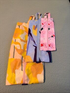 Baggu 3D packing Cubes Floral Zippered Travel Pouches - Yellow, Lavender, Pink